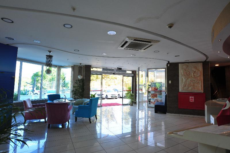 Tourist Hotel Αττάλεια Εξωτερικό φωτογραφία
